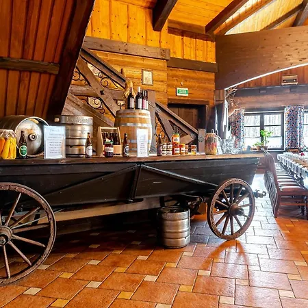 Browar Gosciniec 住宿加早餐酒店 霍伊尼采