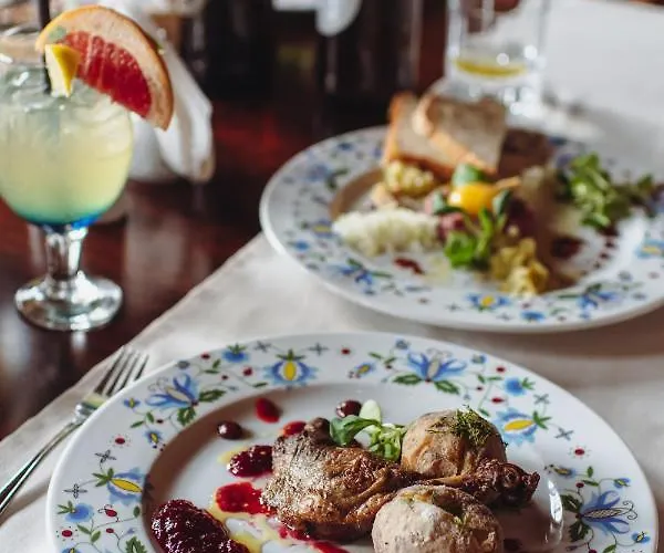 Browar Gosciniec B&B 호이니체